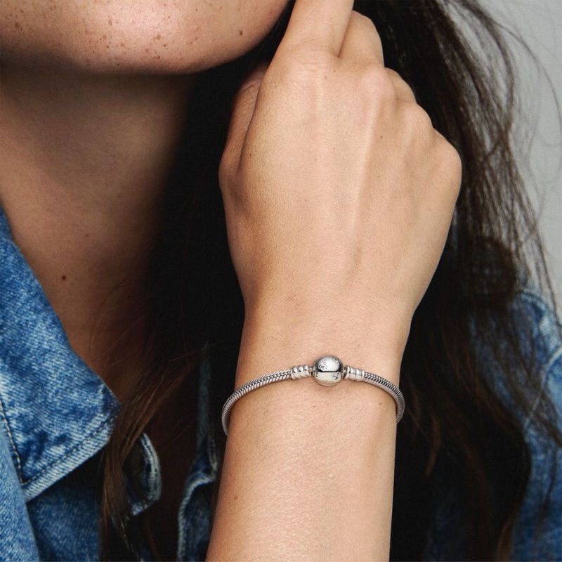 Pandora Moments Sparkling Mickey Mouse & Snake Charm Disney Bracelets | 4615837-GZ