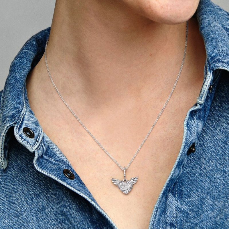 Pandora Pavé Heart and Angel Wings Kette mit Anhänger Silber | 0314579-DO