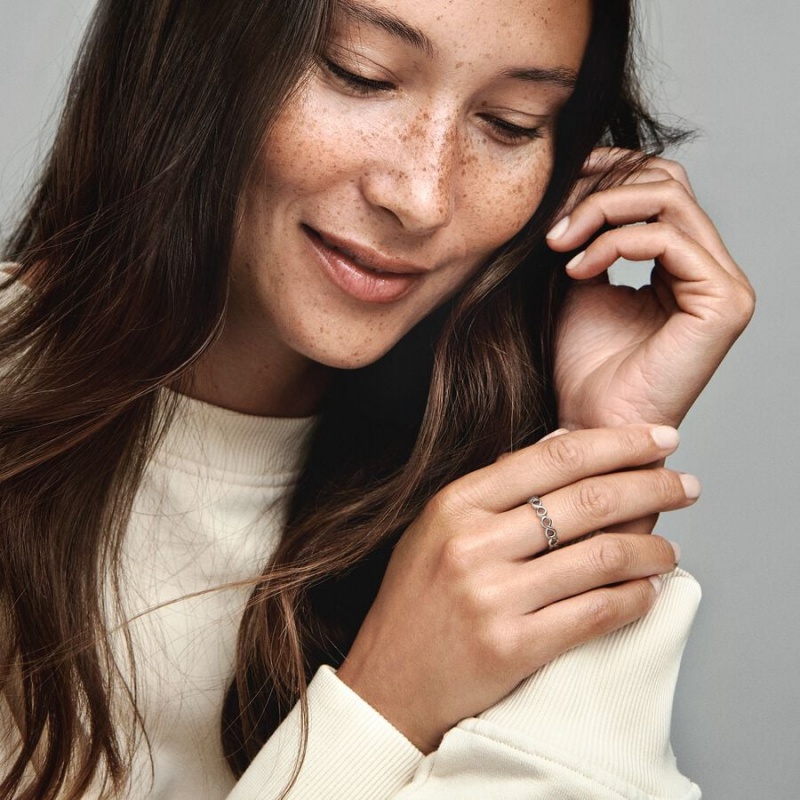 Pandora Simple Infinity Band Silber | DCA-639102